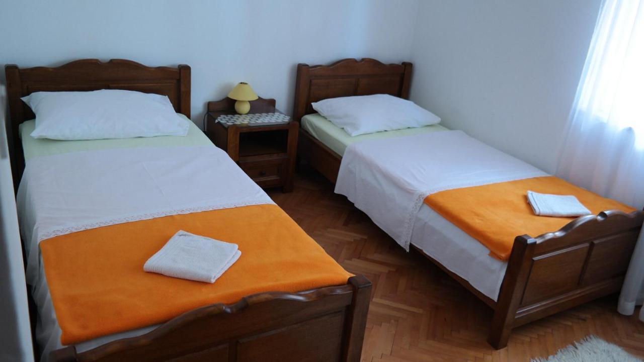 Apartman Ana Нови Винодолски Екстериор снимка